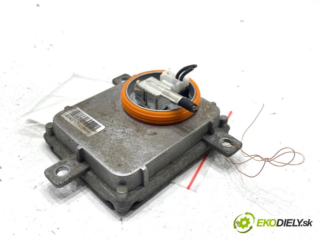 AUDI A3 8P liftback 2006 125 kW 2.0 TDI 1968 měnič XENON 8K0941597B (Řídící jednotka xenonu)