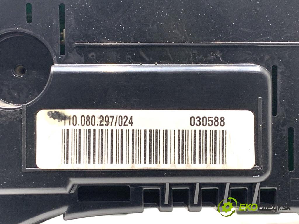 AUDI A3 8P liftback 2006 125 kW 2.0 TDI 1968 Prístrojovka 8P0920931 (Prístrojová doska)