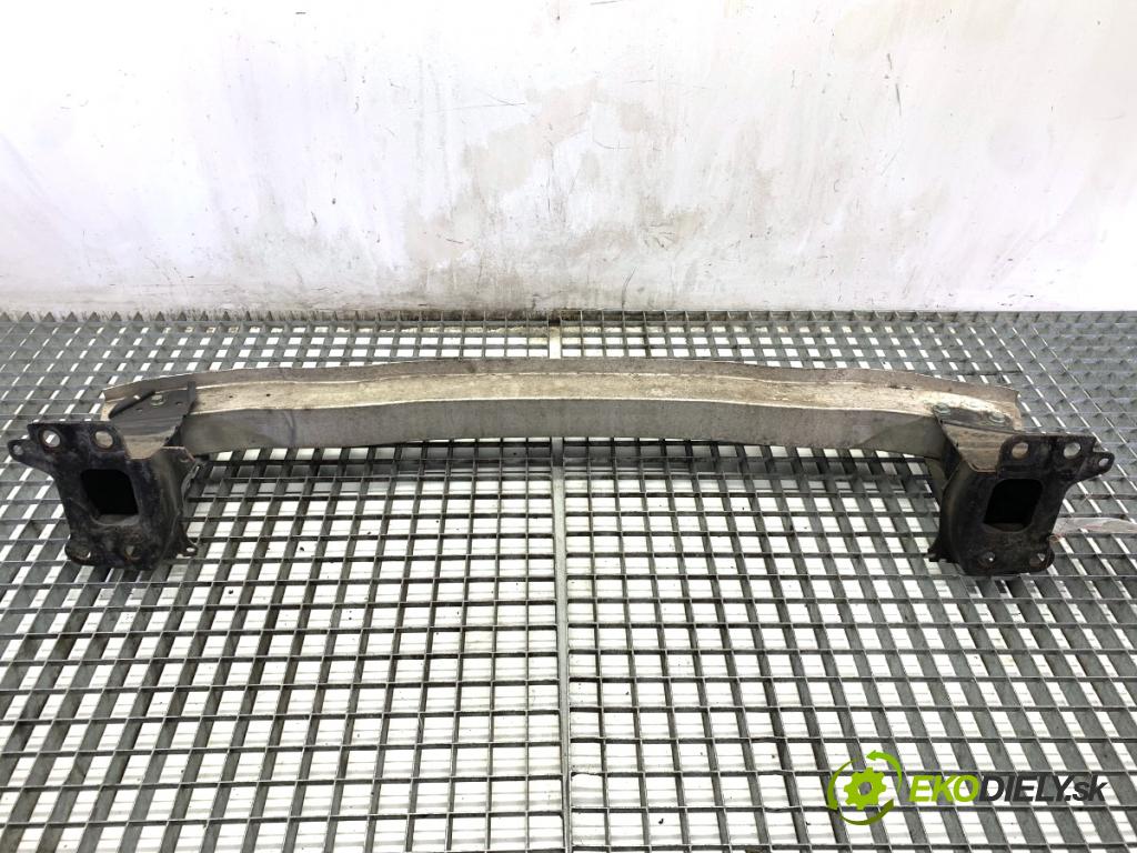 AUDI A3 8P liftback 2006 125 kW 2.0 TDI 1968 Výstuha nárazníka predný 8P0807113B (Výstuha predná)