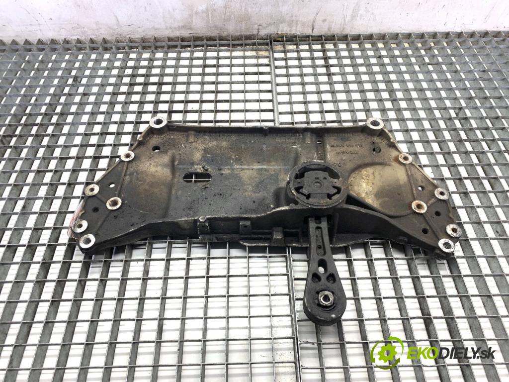 AUDI A3 8P liftback 2006 125 kW 2.0 TDI 1968 Výstuha pod Motor 1K0199369F (Výstuha predná)