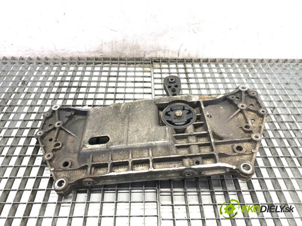 AUDI A3 8P liftback 2006 125 kW 2.0 TDI 1968 Výstuha pod Motor 1K0199369F (Výstuha predná)