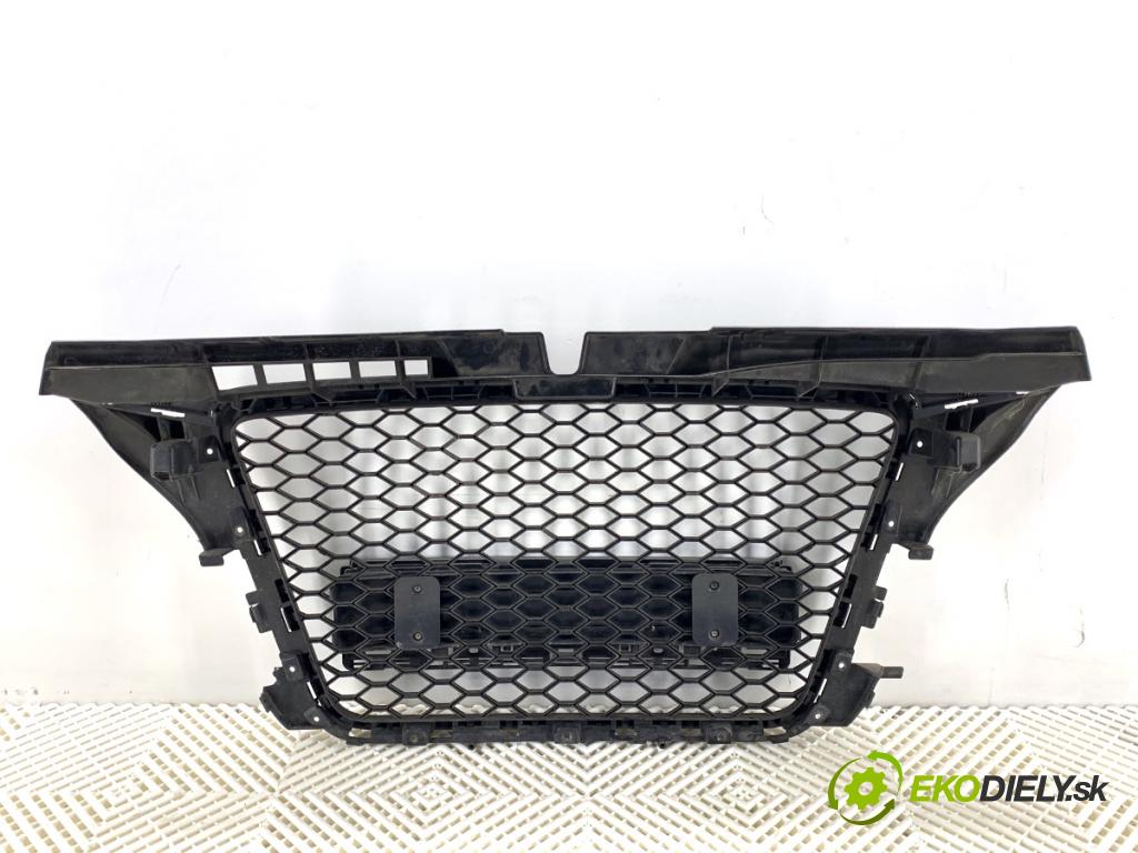 AUDI A3 8P liftback 2006 125 kW 2.0 TDI 1968 mřížka maska  (Přední mřížka (maska chladiče))