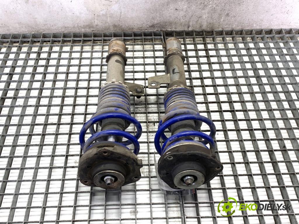 AUDI A3 8P liftback 2006 125 kW 2.0 TDI 1968 tlumič přední část