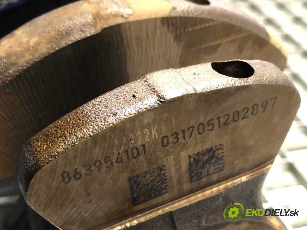 BMW F34 liftback 2017 135 kW 320 i 1998 kardaň hřídel KORBOVÝ: 8639541 (Blok motoru ostatní)