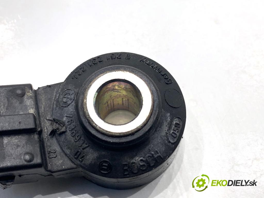 BMW F34 liftback 2017 135 kW 320 i 1998 Snímač klepania 7636937 (Snímač)