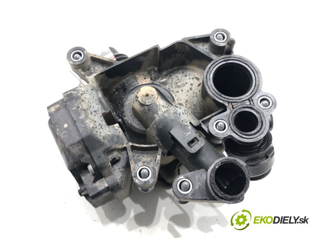 BMW F34 liftback 2017 135 kW 320 i 1998 obal termostatu 7644811 (Pouzdro termostatu)