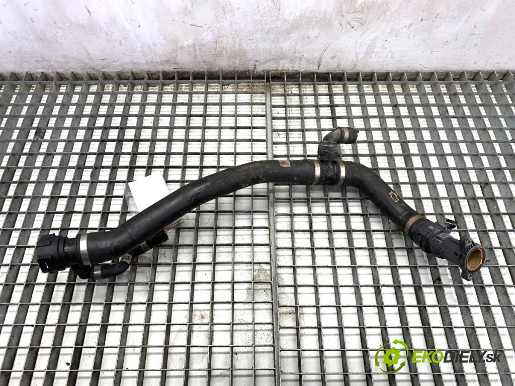 BMW F34 liftback 2017 135 kW 320 i 1998 Rúra vody 8616528