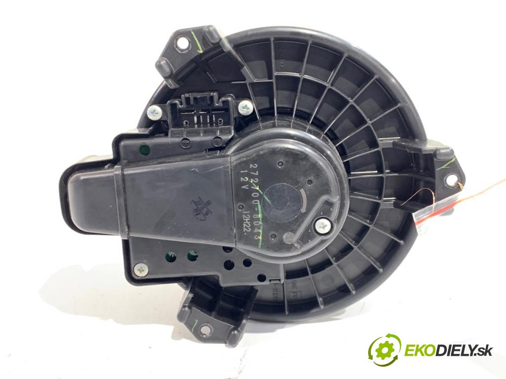 TOYOTA AURIS I liftback 2007 71 kW 1.4 (ZZE150_) 1398 ventilátor kúrenia 272700-8043