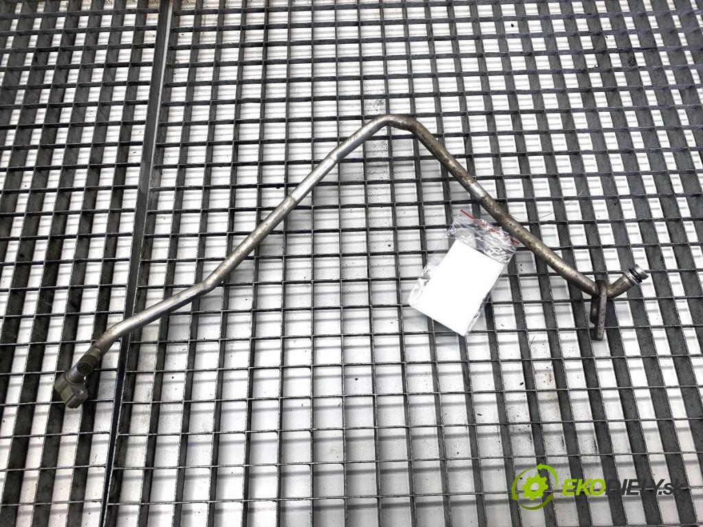 TOYOTA AURIS I liftback 2007 71 kW 1.4 (ZZE150_) 1398 rúrka klimatizace  (Trubka klimatizace)