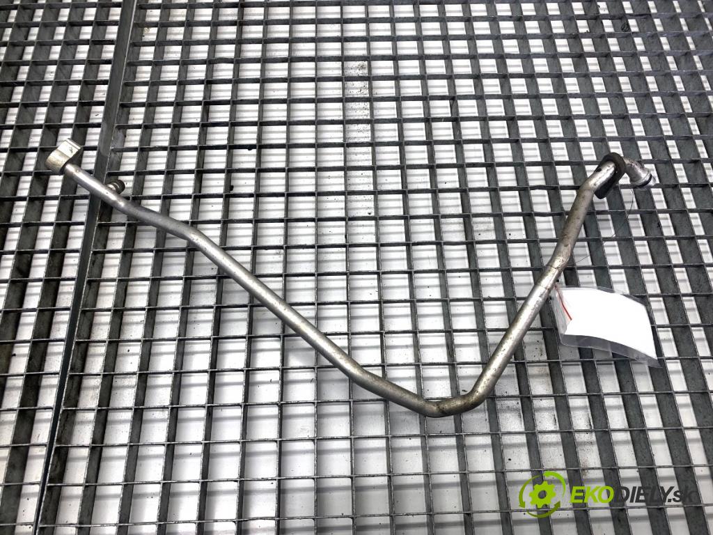 TOYOTA AURIS I liftback 2007 71 kW 1.4 (ZZE150_) 1398 rúrka klimatizace  (Trubka klimatizace)