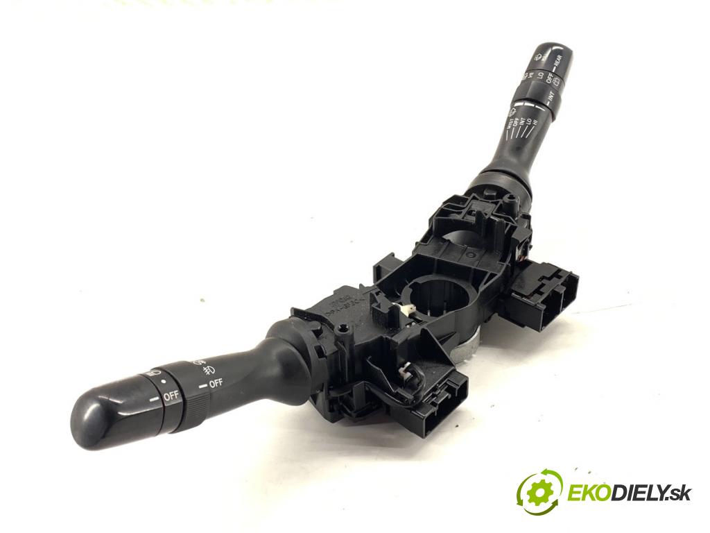 TOYOTA AURIS I liftback 2007 71 kW 1.4 (ZZE150_) 1398 Prepínač kombinovaný  (Prepínacie páčky pod volantom)