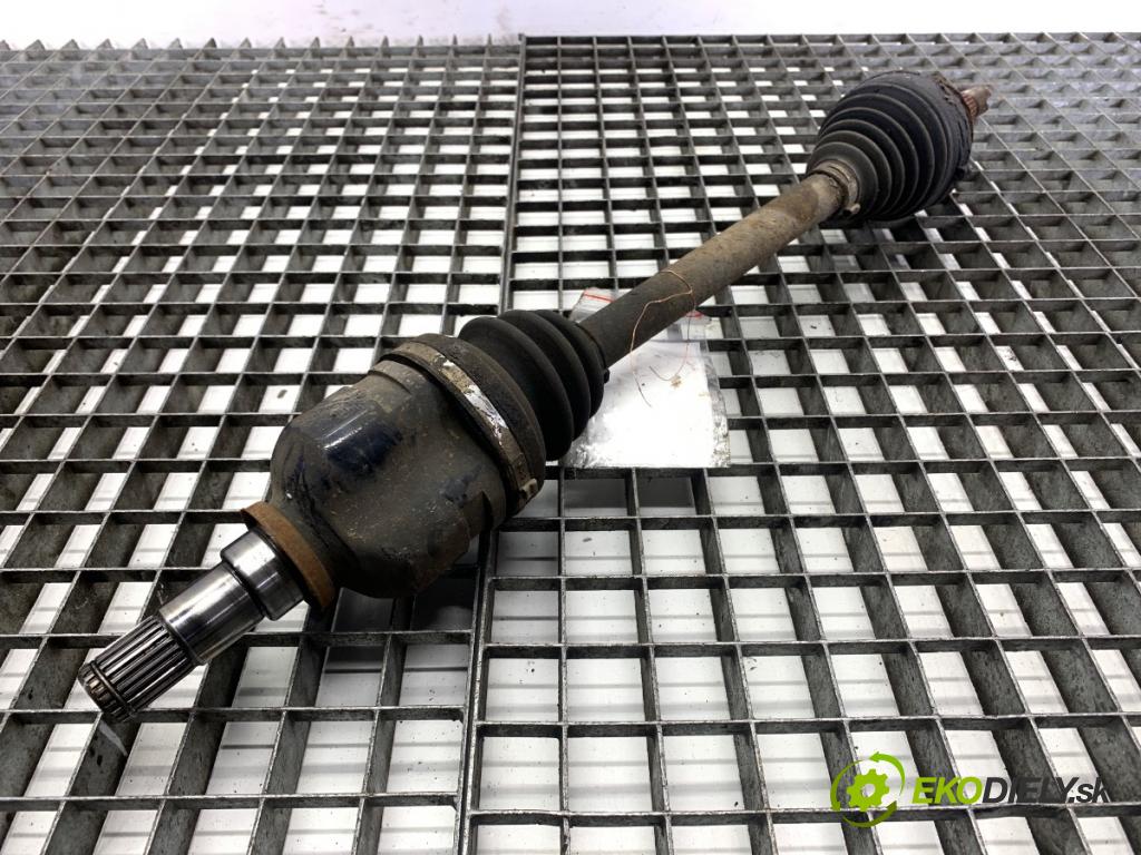 TOYOTA AURIS I liftback 2007 71 kW 1.4 (ZZE150_) 1398 Poloos ľavy predný