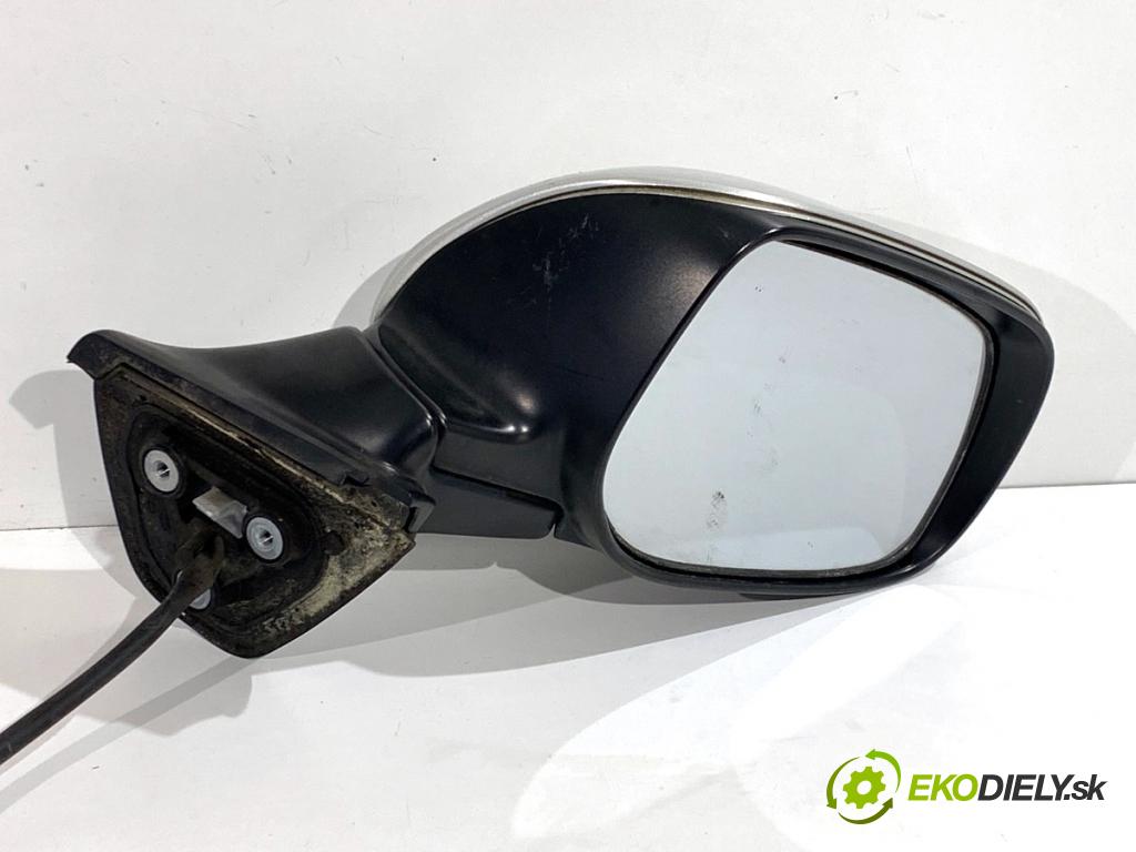 TOYOTA AURIS I liftback 2007 71 kW 1.4 (ZZE150_) 1398 zpětné zrcátko pravý 1C0