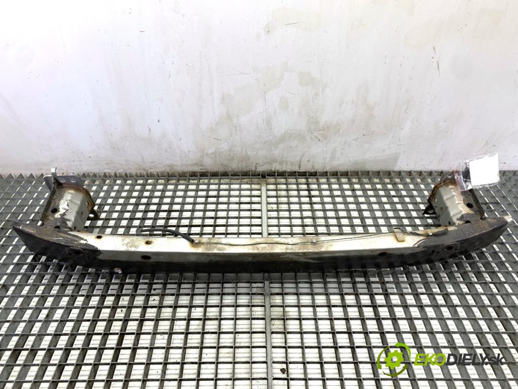 TOYOTA AURIS I liftback 2007 71 kW 1.4 (ZZE150_) 1398 Výstuha nárazníka predný  (Výstuha predná)