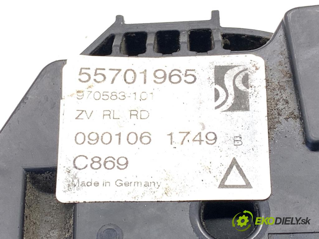 FIAT GRANDE PUNTO liftback 2006 57 kW 1.4 (199AXB11, 199AXB1A, 199BXB1A, 199AXL1A) 1368 zámok Dvere ľavy zad 55701965
