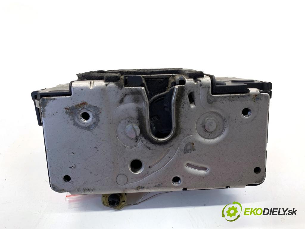 FIAT GRANDE PUNTO liftback 2006 57 kW 1.4 (199AXB11, 199AXB1A, 199BXB1A, 199AXL1A) 1368 zámok Dvere ľavy predný 55701963