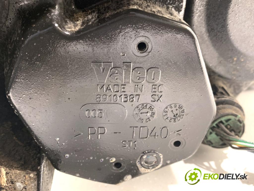 FIAT GRANDE PUNTO liftback 2006 57 kW 1.4 (199AXB11, 199AXB1A, 199BXB1A, 199AXL1A) 1368 Svetlomet ľavy predný 89101387
