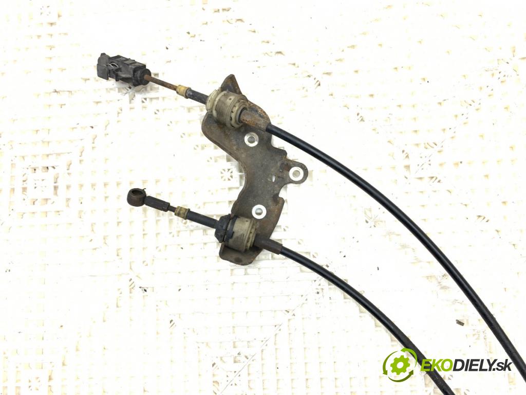 FIAT GRANDE PUNTO liftback 2006 57 kW 1.4 (199AXB11, 199AXB1A, 199BXB1A, 199AXL1A) 1368 Kulisa 553485470 (Rýchlostná páka (kulisa))