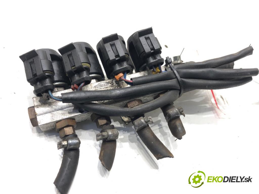 FIAT GRANDE PUNTO liftback 2006 57 kW 1.4 (199AXB11, 199AXB1A, 199BXB1A, 199AXL1A) 1368 vstrekovač LPG AC W01-4 