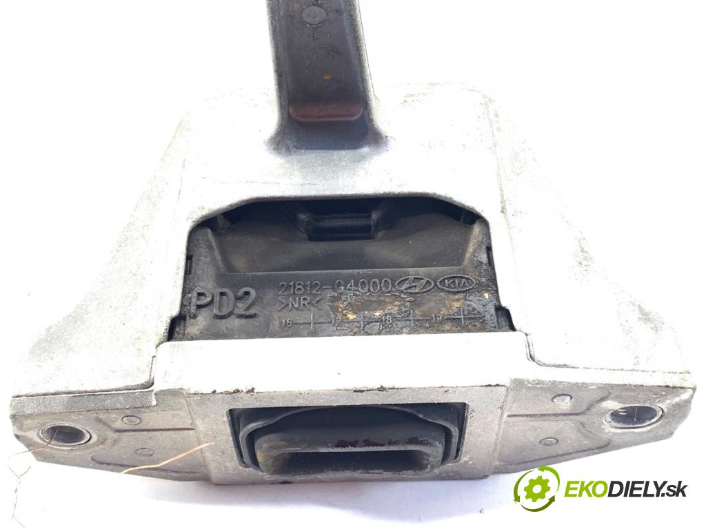 HYUNDAI KONA SUV 2019 88 kW 1.0 T-GDi 998 AirBag Motor pravy 21810-G4000
