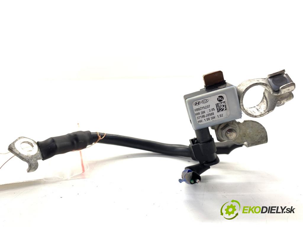 HYUNDAI KONA SUV 2019 88 kW 1.0 T-GDi 998 svorka MINUS: 37180-J9500