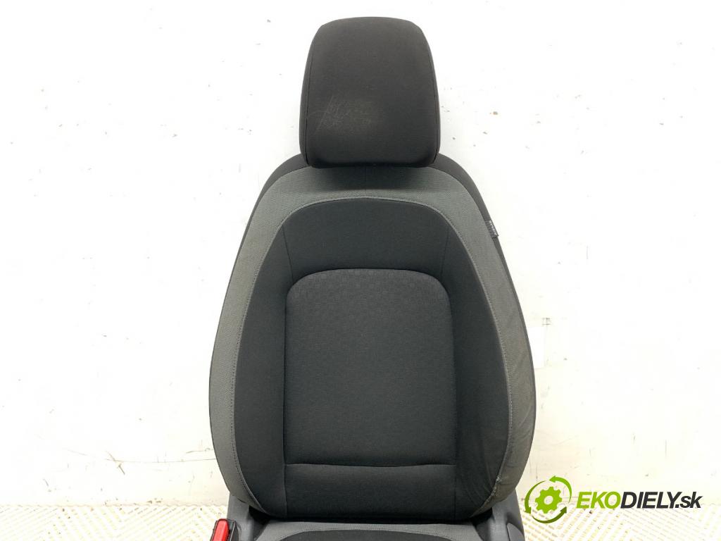 HYUNDAI KONA SUV 2019 88 kW 1.0 T-GDi 998 Sedadlo ľavy predný