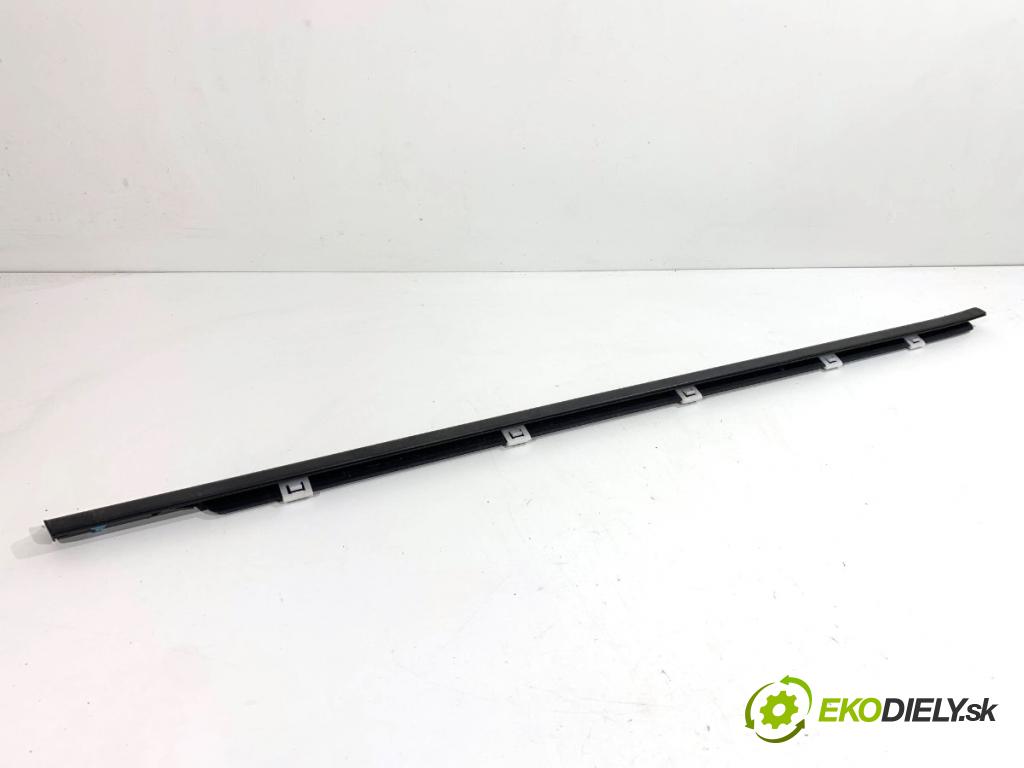 HYUNDAI KONA SUV 2019 88 kW 1.0 T-GDi 998 lišta Sbírání: přední část pravý