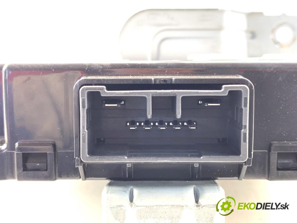 HYUNDAI KONA SUV 2019 88 kW 1.0 T-GDi 998 Modul Riadiaca jednotka ASSY 95300-J9000 (Riadiaca jednotka ostatné)