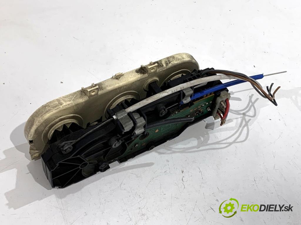 VW LT 28 35 Autobus 2000 96 kW 2.8 TDI 2798 Panel ovládania kúrenia F650578D (Prepínacie páčky pod volantom)