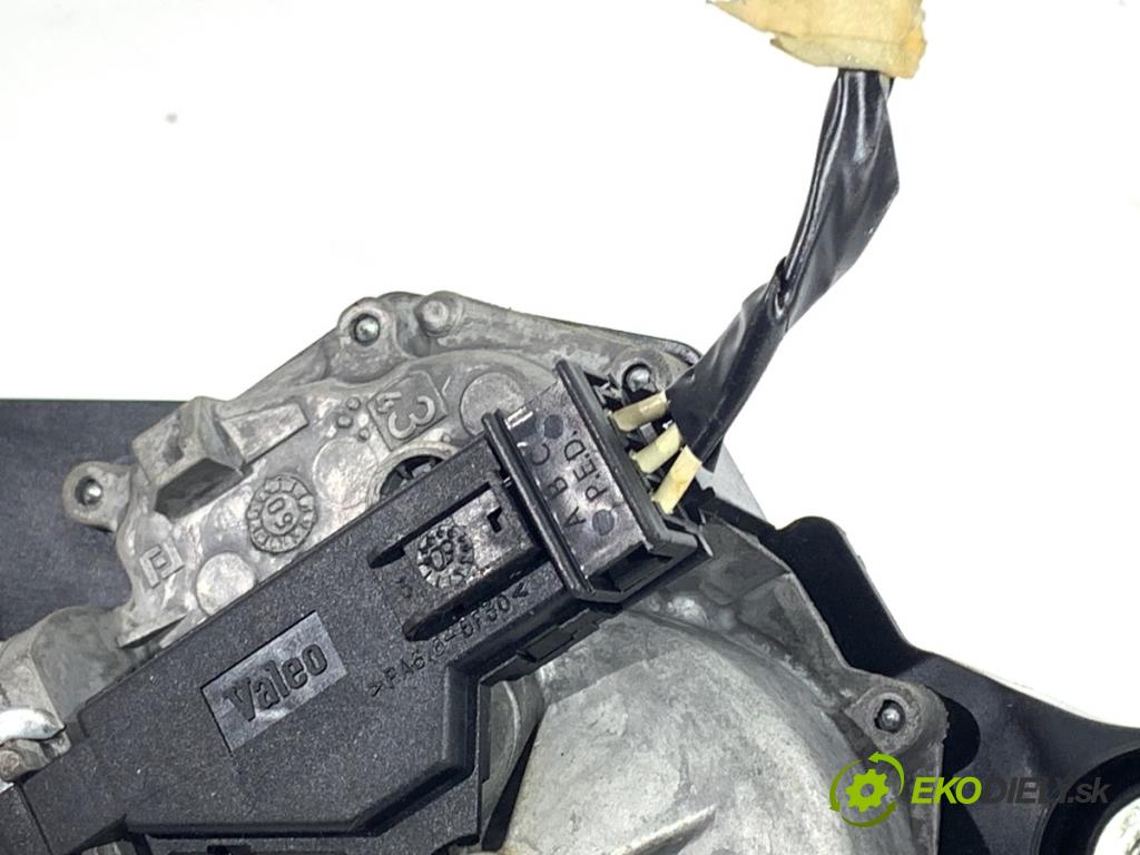 OPEL INSIGNIA A liftback 2009 118 kW 2.0 CDTI (68) 1956 Motor stieračov zad 13269910