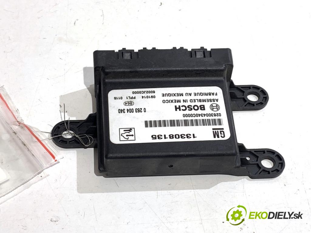 OPEL INSIGNIA A liftback 2009 118 kW 2.0 CDTI (68) 1956 Modul PDC 13308135 (Riadiaca jednotka ostatné)