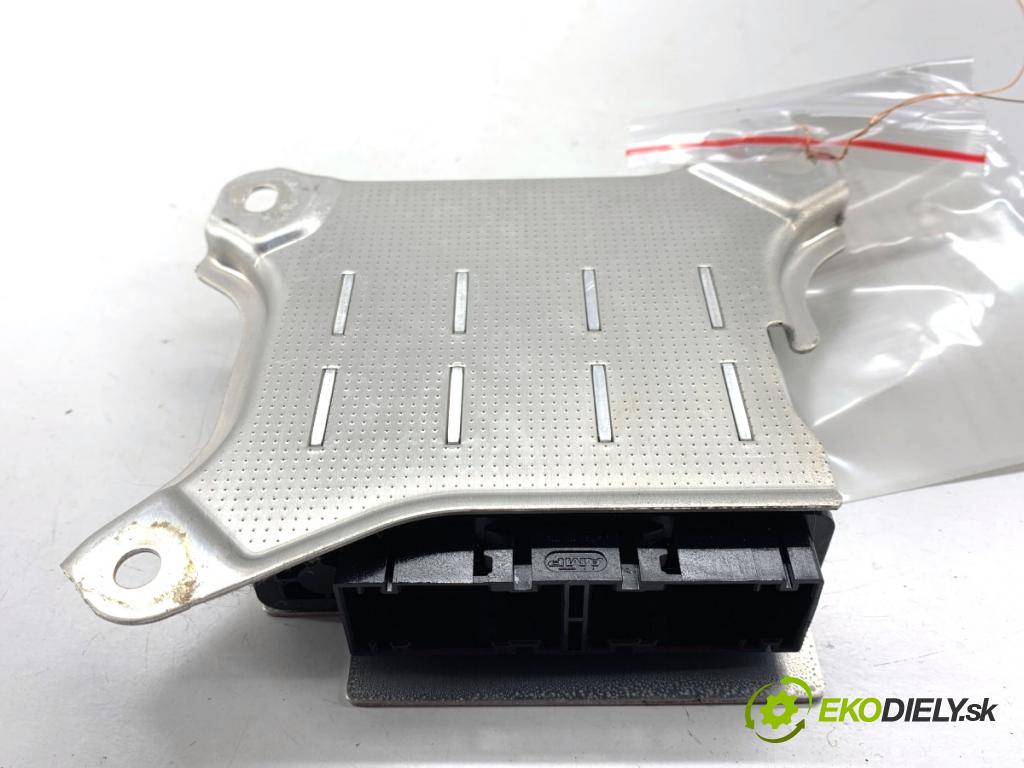 TOYOTA AYGO I liftback 2005 50 kW 1.0 (KGB10_) 998 senzor airbag 89170-0H040 (Snímač)