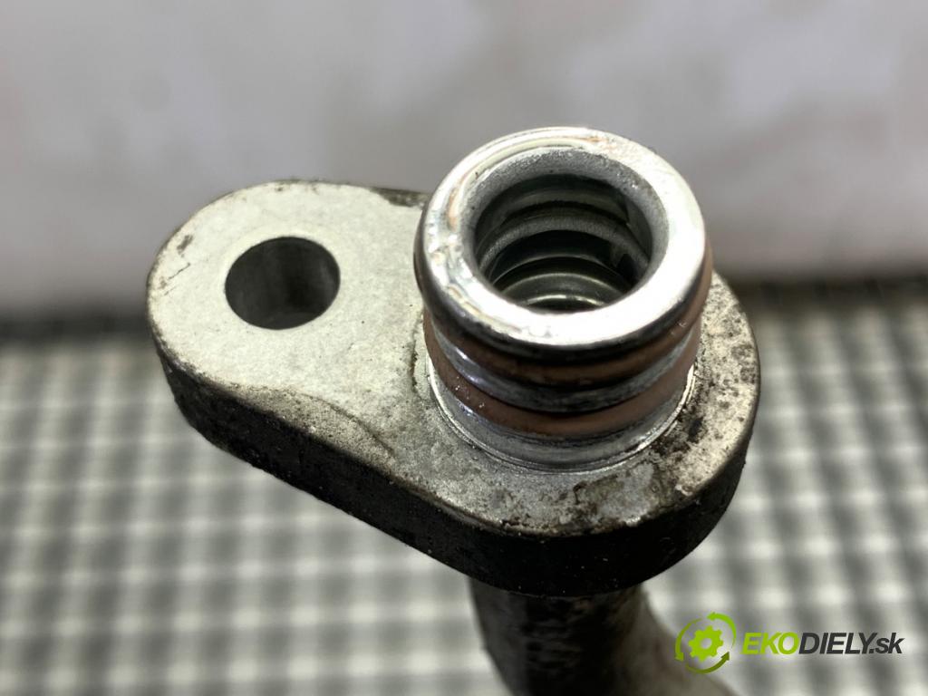 TOYOTA AYGO I liftback 2005 50 kW 1.0 (KGB10_) 998 rúrka klimatizace 88703-0H010A (Trubka klimatizace)