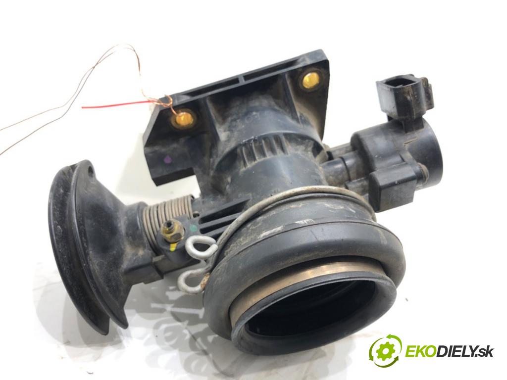 TOYOTA AYGO I liftback 2005 50 kW 1.0 (KGB10_) 998 Škrtiaca klapka 89452-52011 (Škrtiaca klapka)