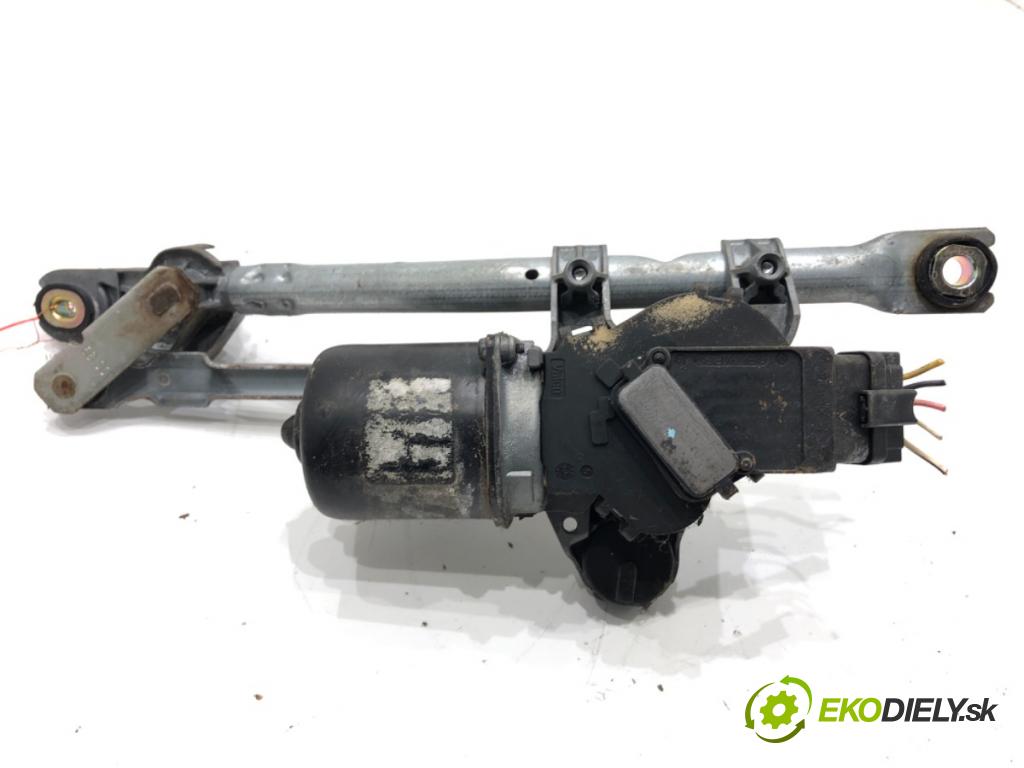 TOYOTA AYGO I liftback 2005 50 kW 1.0 (KGB10_) 998 Mechanizmus stieračov predný  (Motorček stieračov predný)