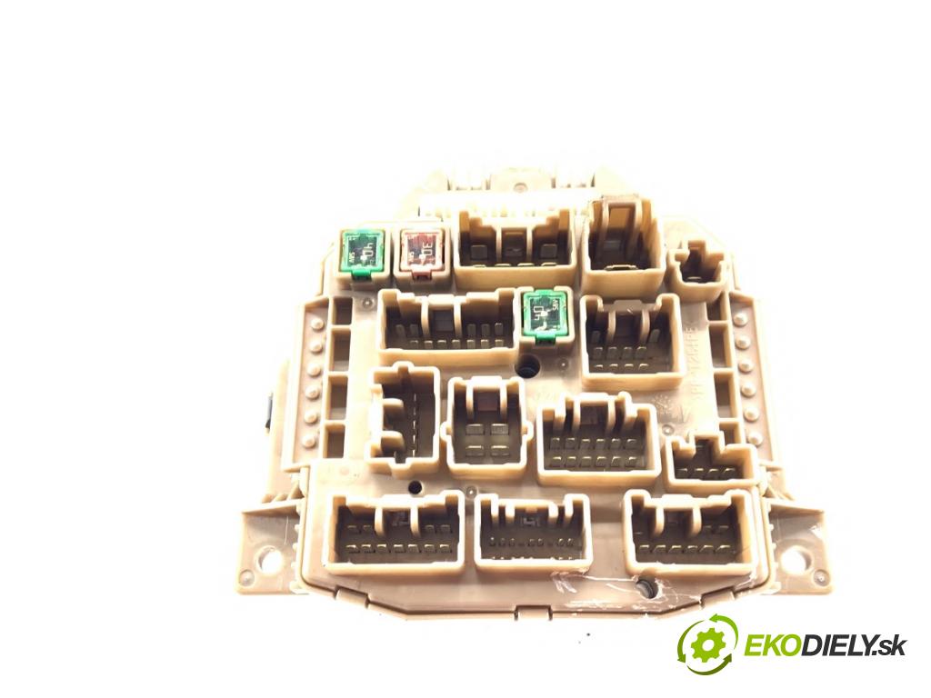 TOYOTA AYGO I liftback 2005 50 kW 1.0 (KGB10_) 998 Prístrojovka 83800-0H010 (Prístrojová doska)