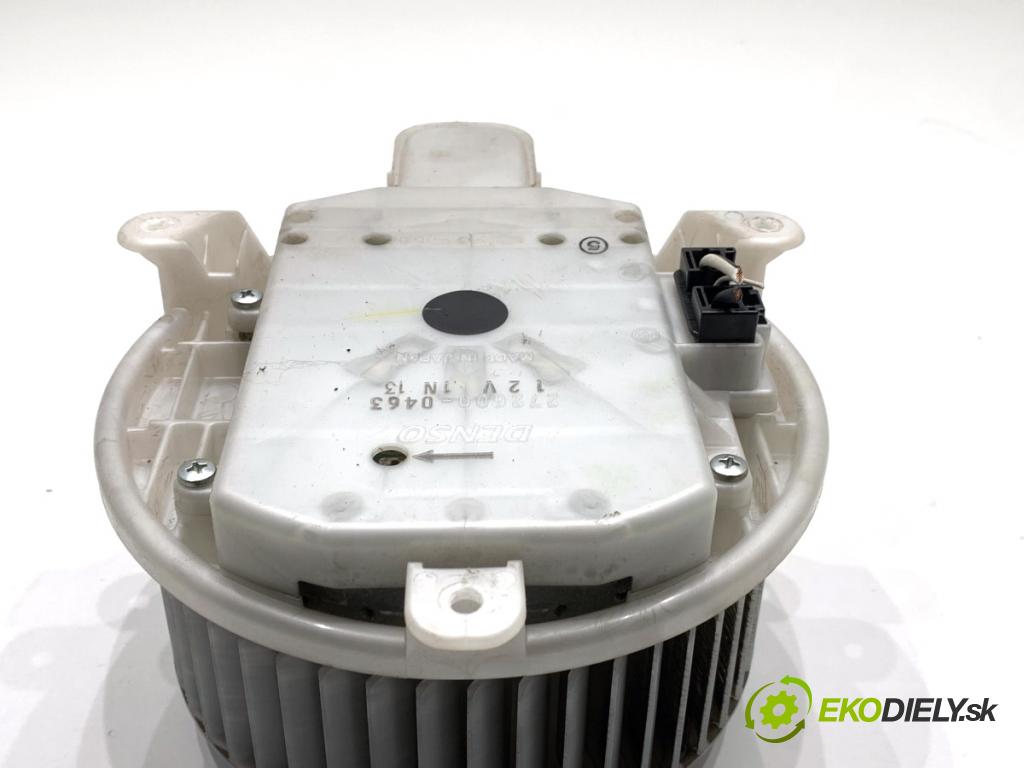 LEXUS CT liftback 2011 73 kW 200h (ZWA10_) 1798 ventilátor kúrenia 272600-0463
