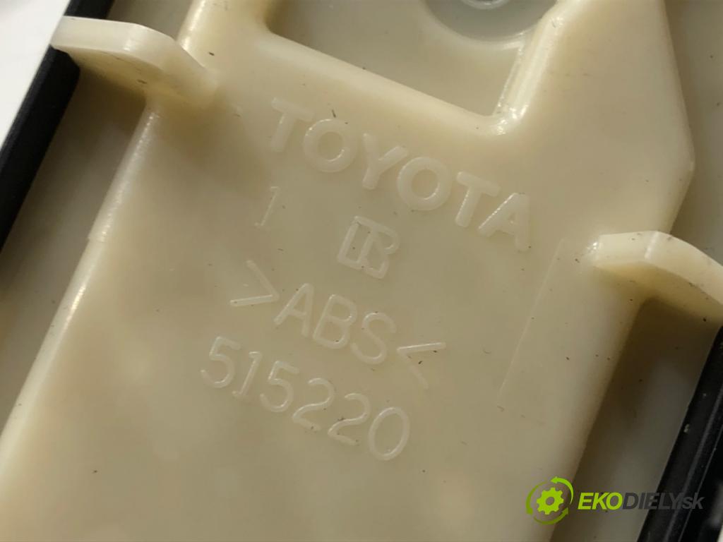 LEXUS CT liftback 2011 73 kW 200h (ZWA10_) 1798 Prepínač okien 74232-76010 (Prepínacie páčky pod volantom)