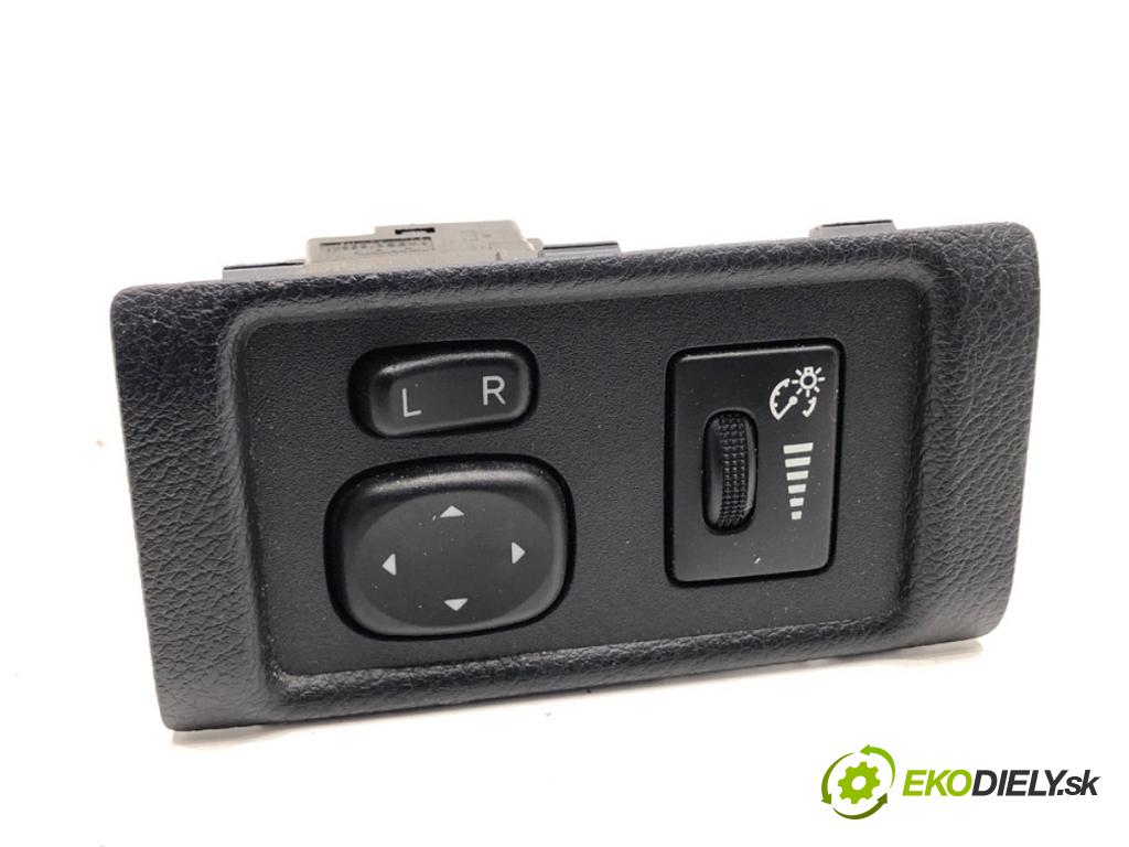 LEXUS CT liftback 2011 73 kW 200h (ZWA10_) 1798 Prepínač nastavenia spätných zrkadiel 453471 (Prepínacie páčky pod volantom)