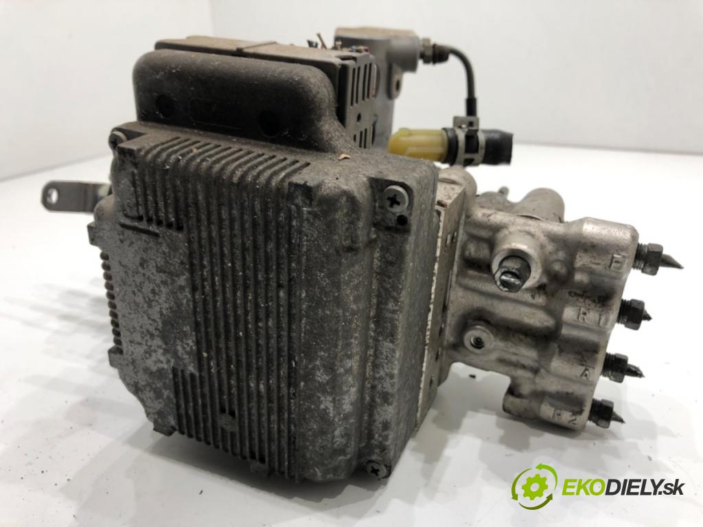 LEXUS CT liftback 2011 73 kW 200h (ZWA10_) 1798 pumpa ABS 47270-47030 (Pumpa ABS)