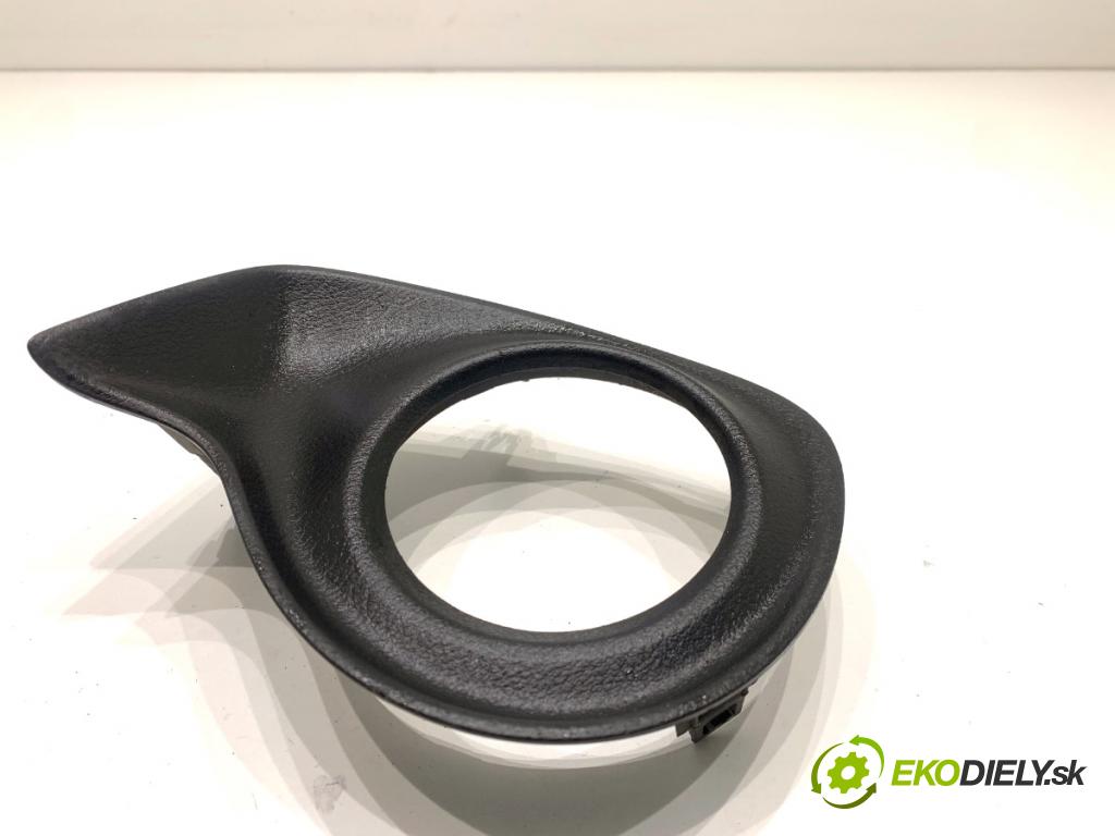 LEXUS CT liftback 2011 73 kW 200h (ZWA10_) 1798 Mriežky nárazníka ľavy predný 52113-76010