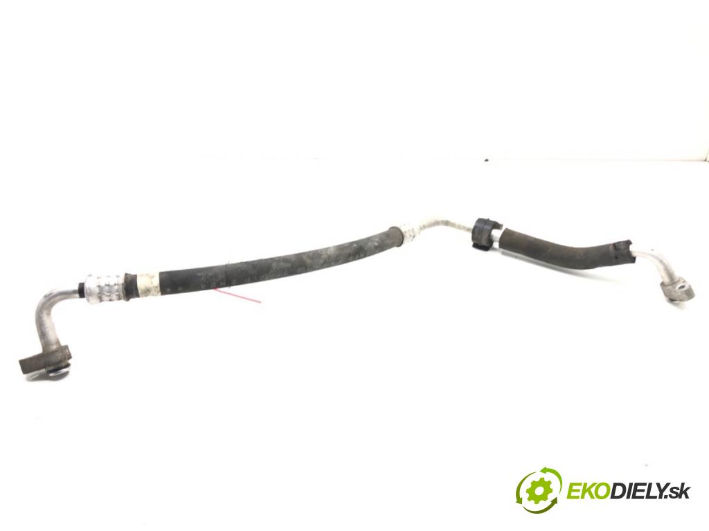 LEXUS CT liftback 2011 73 kW 200h (ZWA10_) 1798 rúrka klimatizace  (Trubka klimatizace)