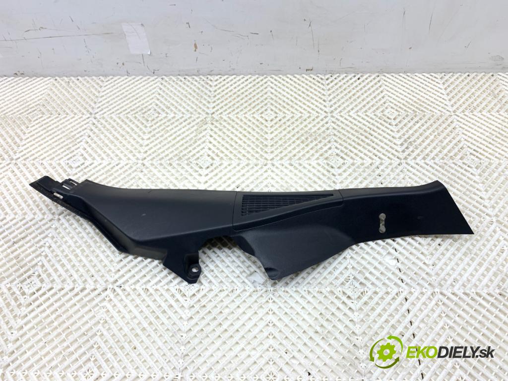 LEXUS CT liftback 2011 73 kW 200h (ZWA10_) 1798 Clona stĺpika pravy 62551-76010