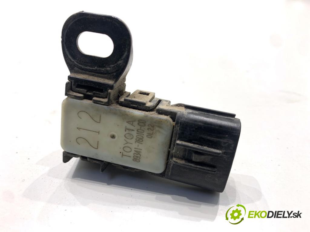 LEXUS CT liftback 2011 73 kW 200h (ZWA10_) 1798 Snímač PDC 89341-76010