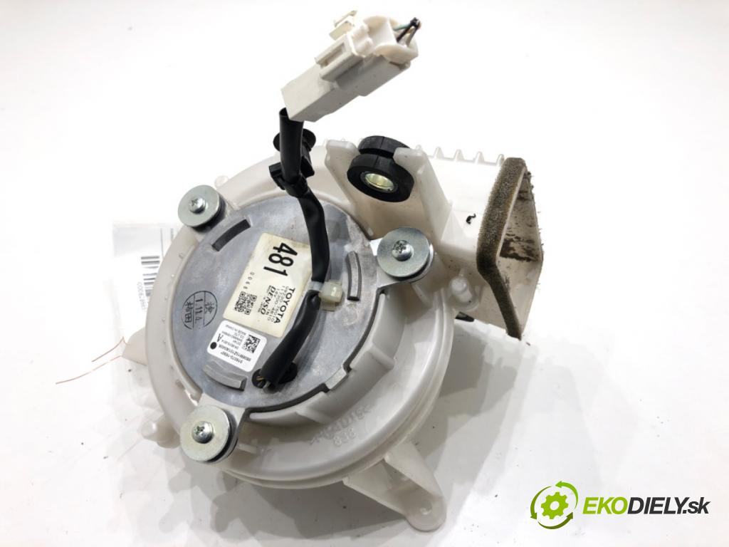 LEXUS CT liftback 2011 73 kW 200h (ZWA10_) 1798 Ventilátor BATERIE: G9230-76010