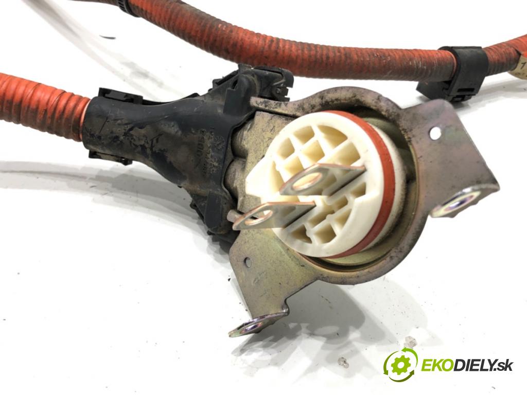 LEXUS CT liftback 2011 73 kW 200h (ZWA10_) 1798 Rúrka vysokého NAPÄTIA: 82122-47010