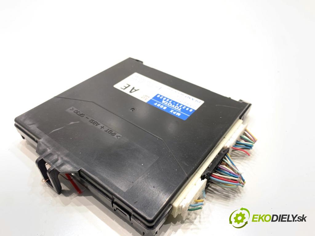 LEXUS CT liftback 2011 73 kW 200h (ZWA10_) 1798 Modul komfortu 89221-76020 (Modul komfortu)