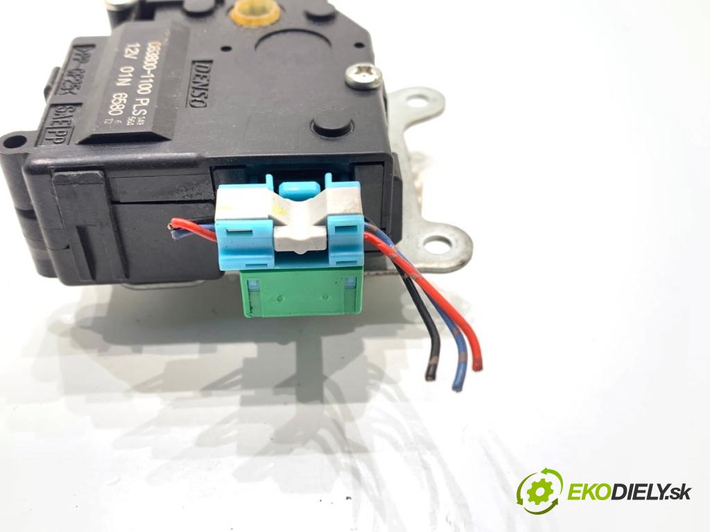 LEXUS CT liftback 2011 73 kW 200h (ZWA10_) 1798 Motor kúrenia 063800-1100