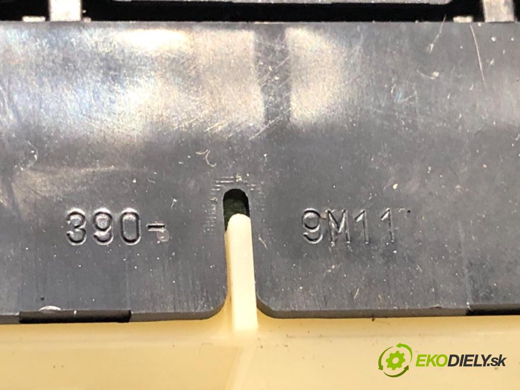 LEXUS CT liftback 2011 73 kW 200h (ZWA10_) 1798 Panel Prepínač REŽIM: JAZDY