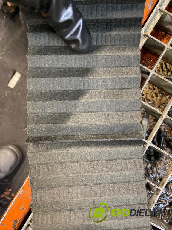 BMW F16 SUV 2014 190 kW xDrive 30 d 2993 Motor N57D30B (Motor)